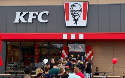 Csirkeforradalom Kisvárdán – megnyílt a város első KFC étterme!