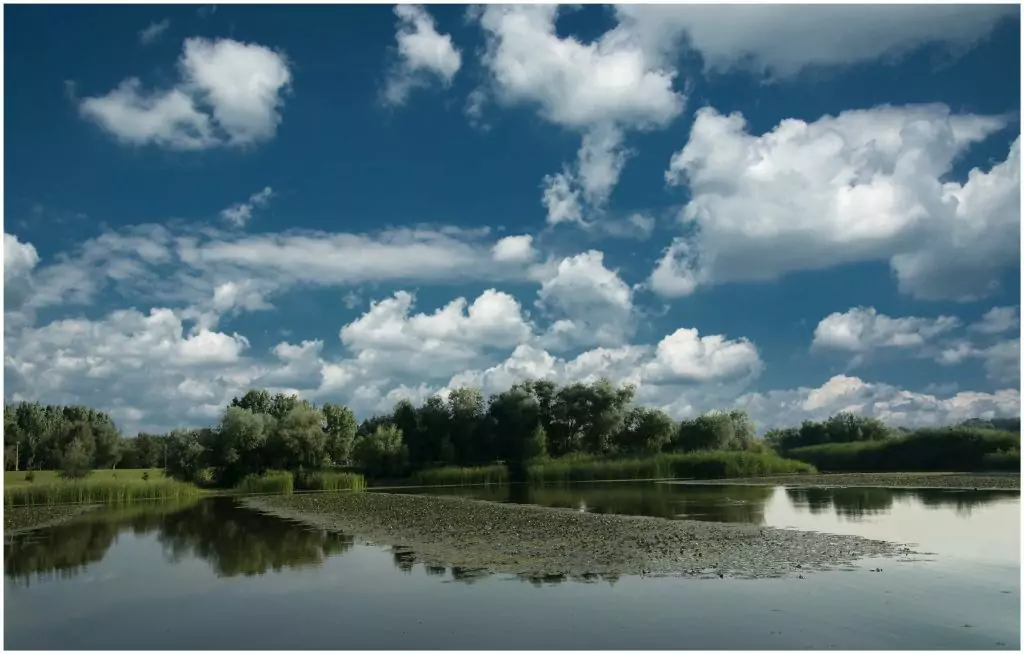 Ezer év, ezer perc a Tisza ölelésében – kötetbemutató Kisvárdán