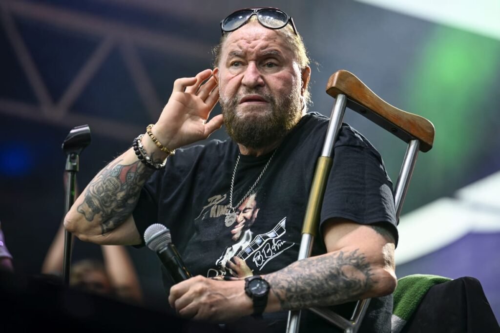 Meghalt Deák Bill Gyula – 77 éves volt a magyar blues legendája